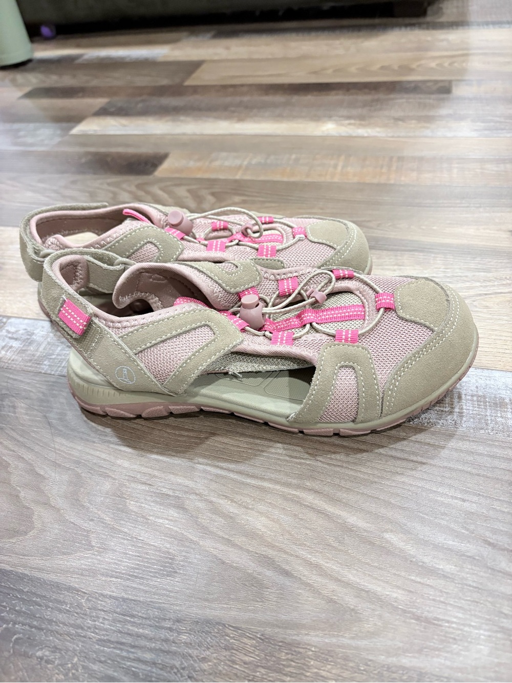 Lands End Water Sandals great for tropical vacation size 7 women